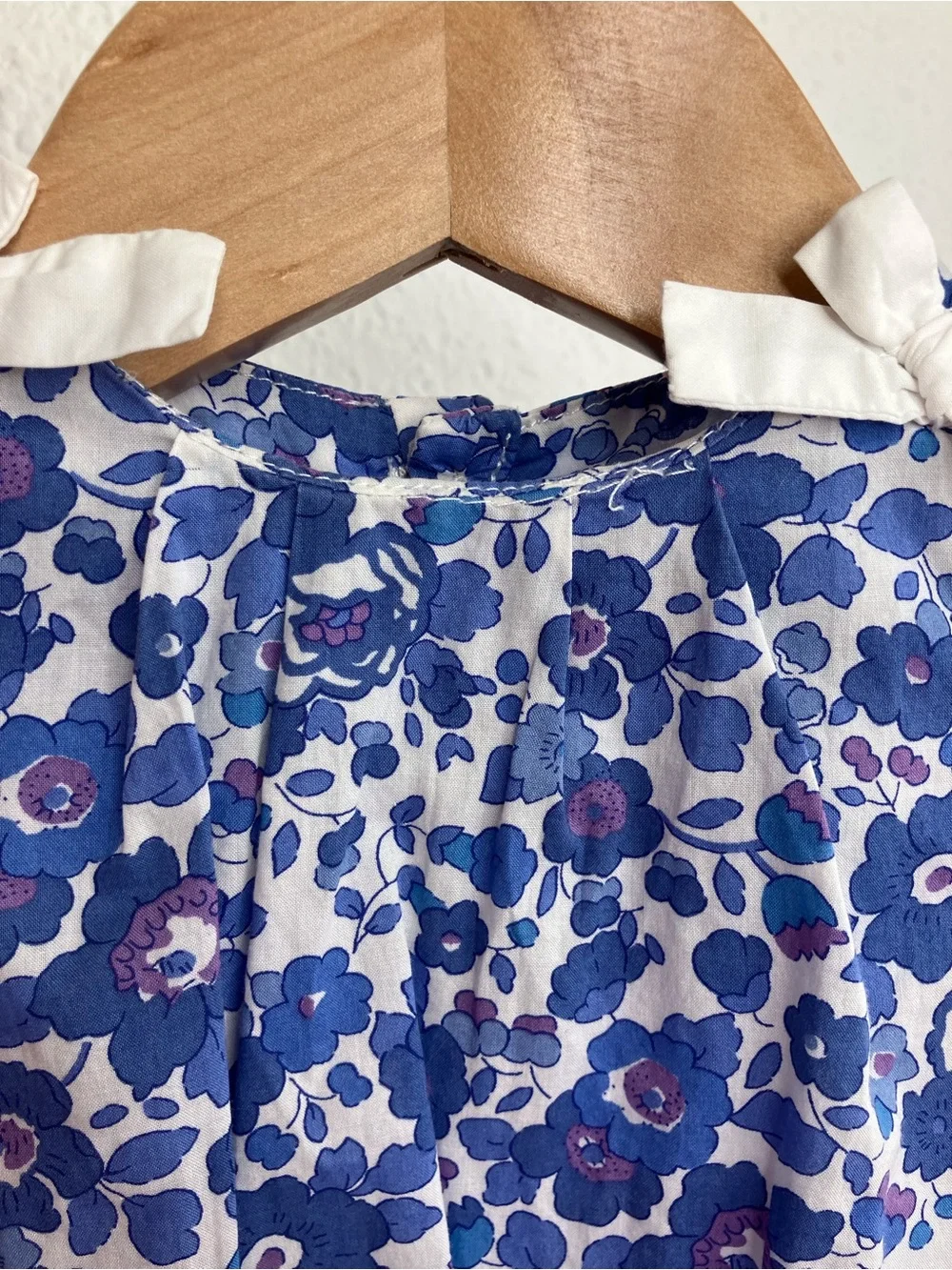 EUC Jacadi Paris bubble romper blue floral Liberty print sleeveless 1 month